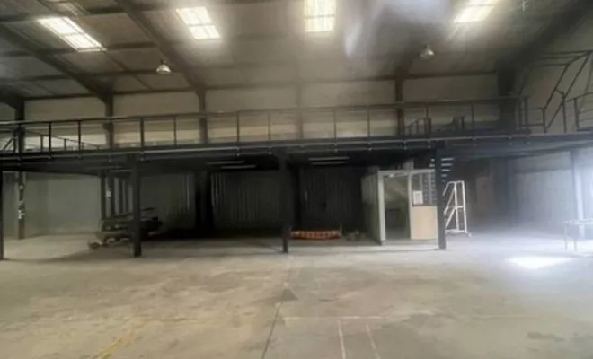 Entrepôt pour stockage, Narbonne, CD LOG 11